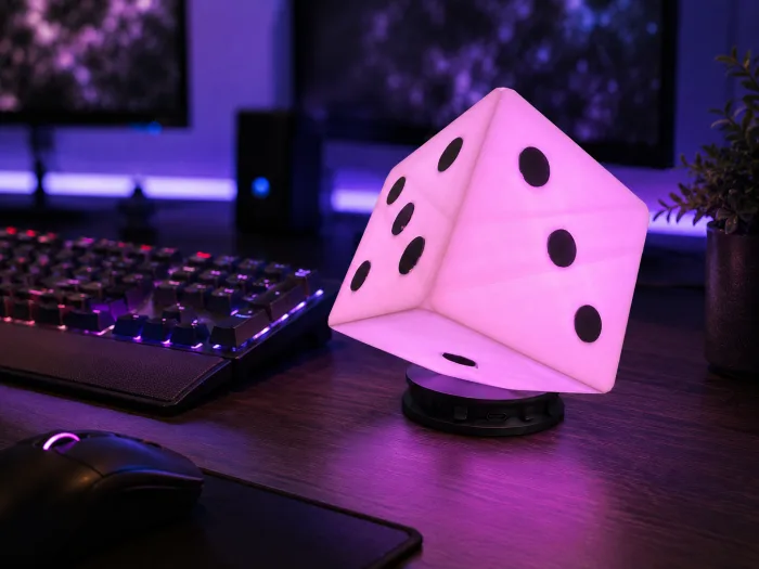 Drehbare Würfellampe – stimmungsvolles Licht für Gaming, Wohnzimmer &amp;amp; Nachttisch