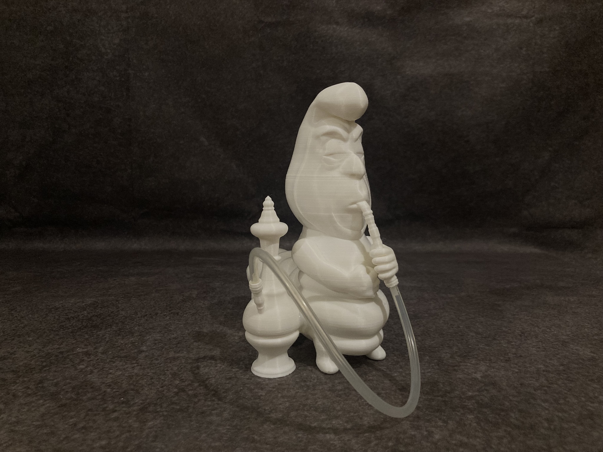 🐛 Leuchtende Raupe aus Alice im Wunderland– Magischer Farbenspieler