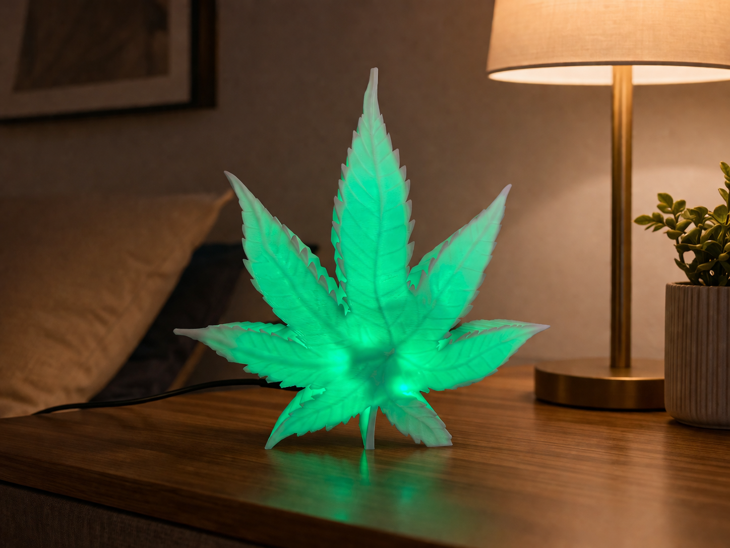LED Hanfblatt Lampe 🌿 – USB-C Designleuchte mit RGB Effekten und Mikrocontroller