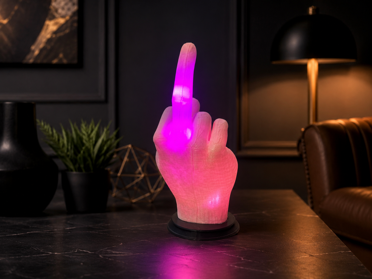 Funny LED Handlampe Mittelfinger – Schreibtisch Deko mit Farbmodi